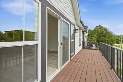 228 E Brown St, Milwaukee, WI 53212 - Photo 22