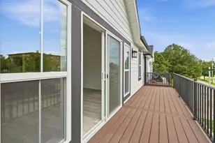 228 E Brown St, Milwaukee, WI 53212 - Photo 22