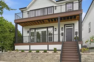 226 E Brown St, Milwaukee, WI 53212 - Photo 1