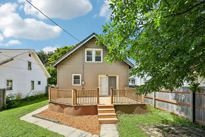 524 S Oak Park Ct, Milwaukee, WI 53214 - Photo 32
