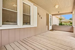 524 S Oak Park Ct, Milwaukee, WI 53214 - Photo 28