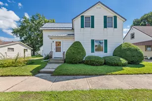 318 Grove St, Caledonia, MN 55921 - Photo 18