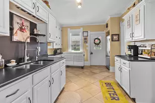 102 E Court St, Elkhorn, WI 53121 - Photo 14