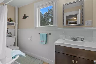 102 E Court St, Elkhorn, WI 53121 - Photo 20