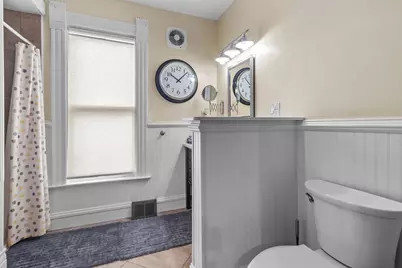 102 E Court St, Elkhorn, WI 53121 - Photo 16