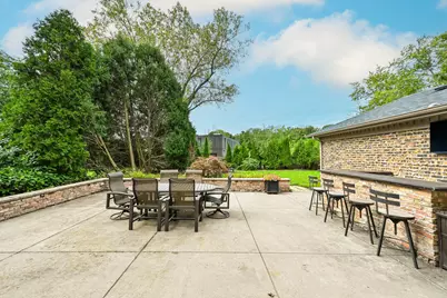 7801 N Regent Rd, Fox Point, WI 53217 - Photo 42