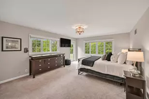 7801 N Regent Rd, Fox Point, WI 53217 - Photo 22