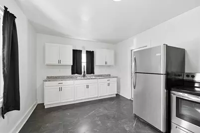 7215 W National Ave, West Allis, WI 53214 - Photo 2