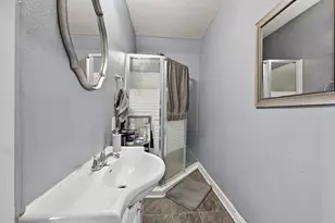 7215 W National Ave, West Allis, WI 53214 - Photo 16