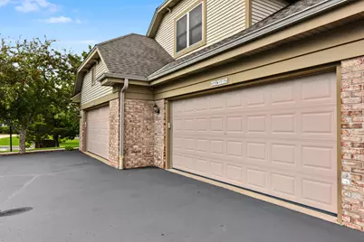 N55W17156  Ravenwood Dr #19156, Menomonee Falls, WI 53051 - Photo 40