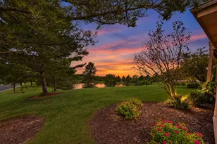N55W17156 Ravenwood Dr, Menomonee Falls, WI 53051 - Photo 34
