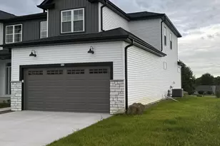 505 Golf Dr, Jefferson, WI 53549 - Photo 2