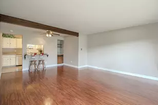 N114W16951 Armada Dr, Germantown, WI 53022 - Photo 6