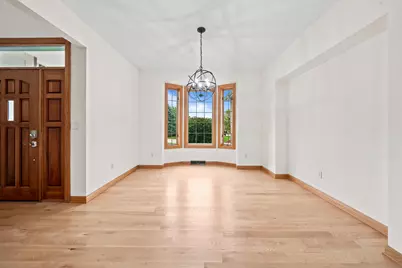 1570  Fairway Ct #16-19, Geneva, WI 53147 - Photo 6