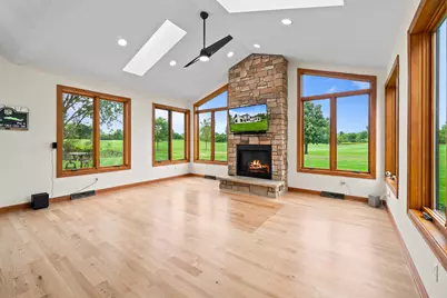 1570  Fairway Ct #16-19, Geneva, WI 53147 - Photo 10