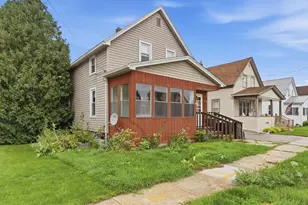 762 Pine St, Sheboygan Falls, WI 53085 - Photo 1