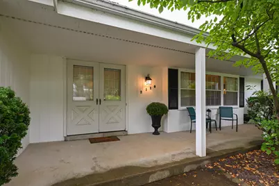 2120  Elm Tree Rd, Elm Grove, WI 53122 - Photo 4