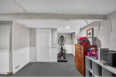 2021  79th St, Kenosha, WI 53143 - Photo 26