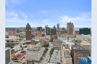 606 W Wisconsin Ave #1301, Milwaukee, WI 53203 - Photo 42