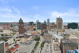 606 W Wisconsin Ave, Milwaukee, WI 53203 - Photo 42