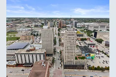 606 W Wisconsin Ave #1301, Milwaukee, WI 53203 - Photo 40