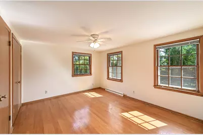 920 E Fairy Chasm Rd, Bayside, WI 53217 - Photo 18