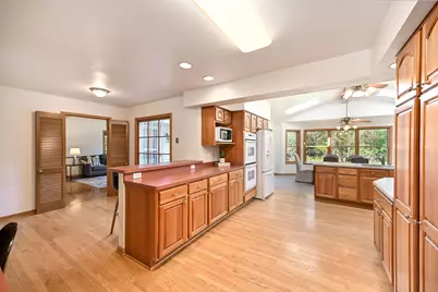 920 E Fairy Chasm Rd, Bayside, WI 53217 - Photo 8