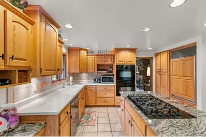808  Linden Rd, Kohler, WI 53044 - Photo 6