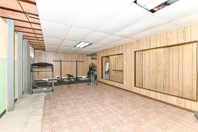N90W16555  Roosevelt Dr, Menomonee Falls, WI 53051 - Photo 36