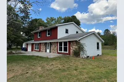 W231S6190  Charles Dr, Waukesha, WI 53189 - Photo 2