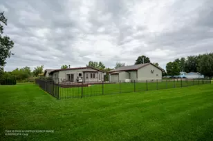 18410 119th St, Bristol, WI 53104 - Photo 38