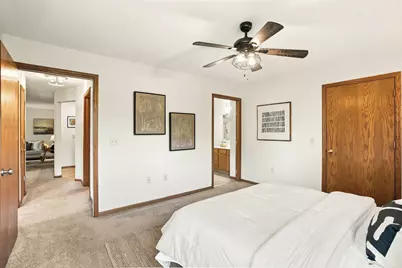 409 N Main St #B, Thiensville, WI 53092 - Photo 20