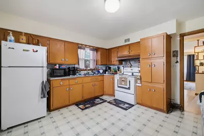 3056 S 93rd St #3060, West Allis, WI 53227 - Photo 18