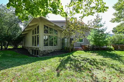 9484 N Fairway Dr, Bayside, WI 53217 - Photo 42