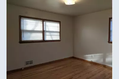 5844 N 83rd St #Lower, Milwaukee, WI 53218 - Photo 16