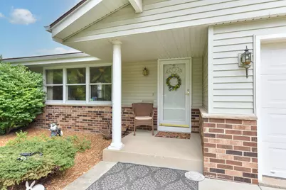 5944 S 35th St, Greenfield, WI 53221 - Photo 2