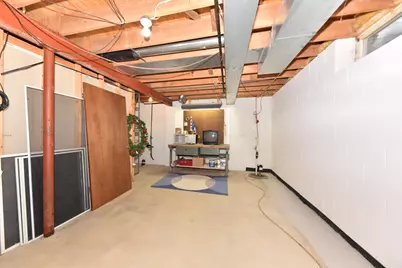 5944 S 35th St, Greenfield, WI 53221 - Photo 32