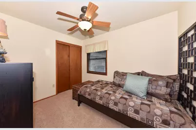 5944 S 35th St, Greenfield, WI 53221 - Photo 26