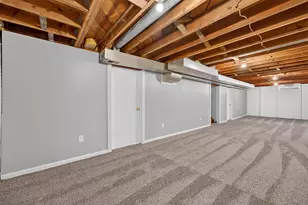 8254 W Daphne St, Milwaukee, WI 53223 - Photo 20
