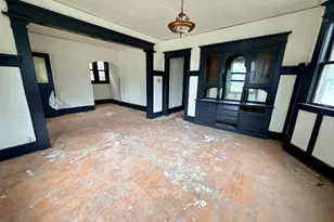 2877 N 23rd St, Milwaukee, WI 53206 - Photo 10