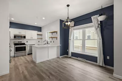 3929  Maple Grove Dr, Madison, WI 53719 - Photo 2
