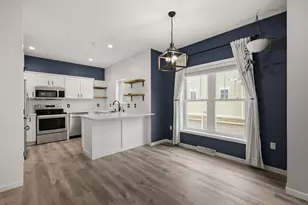 3929 Maple Grove Dr, Madison, WI 53719 - Photo 2