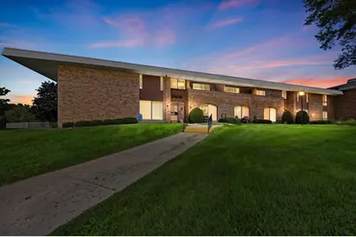 11958 W Mill Rd #19, Milwaukee, WI 53225 - Photo 2