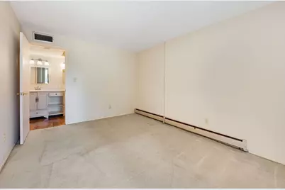 11958 W Mill Rd #19, Milwaukee, WI 53225 - Photo 18
