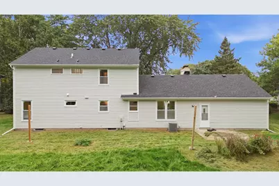 21195  Bramblewood Trl, Brookfield, WI 53045 - Photo 30