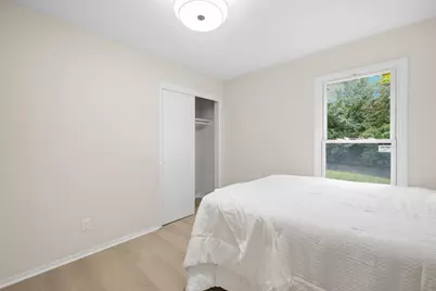 21195  Bramblewood Trl, Brookfield, WI 53045 - Photo 20