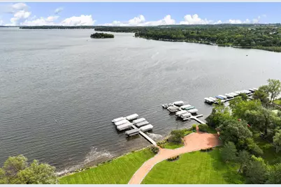W304N2358 N Westwind Dr #5C, Delafield, WI 53072 - Photo 4