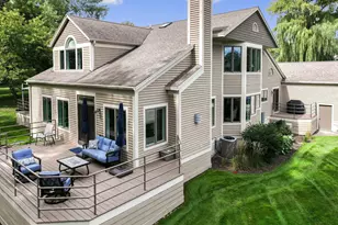 W304N2358 N Westwind Dr, Delafield, WI 53072 - Photo 1