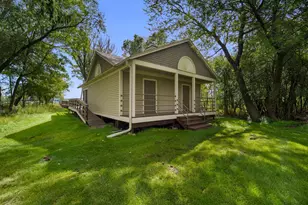 W304N2358 N Westwind Dr, Delafield, WI 53072 - Photo 48