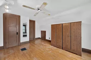 5053 N 126th St, Butler, WI 53007 - Photo 10